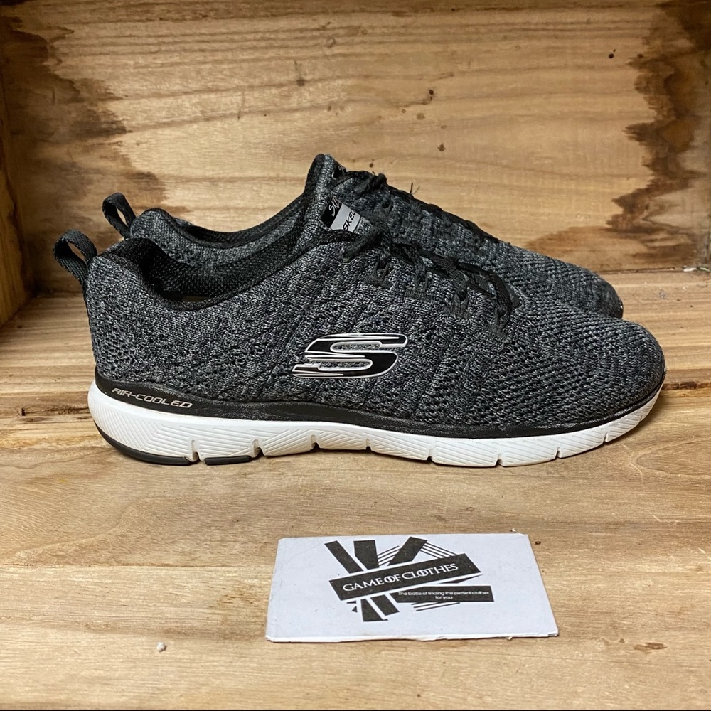 Skechers Air Cooled Black white sneakers shoes